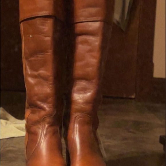 Frye campus boots 8.5 - Picture 2 of 5